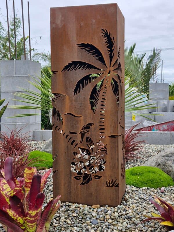 Tropical Treasures Solar Light Bollard