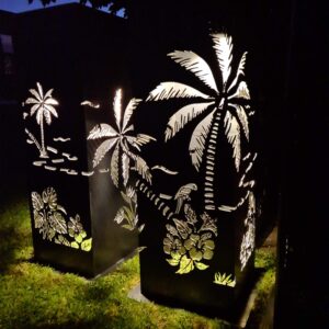 Tropical Treasures Solar Light Bollard